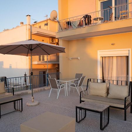 Central Mytilene City-View Apartment For 7 Bagian luar foto